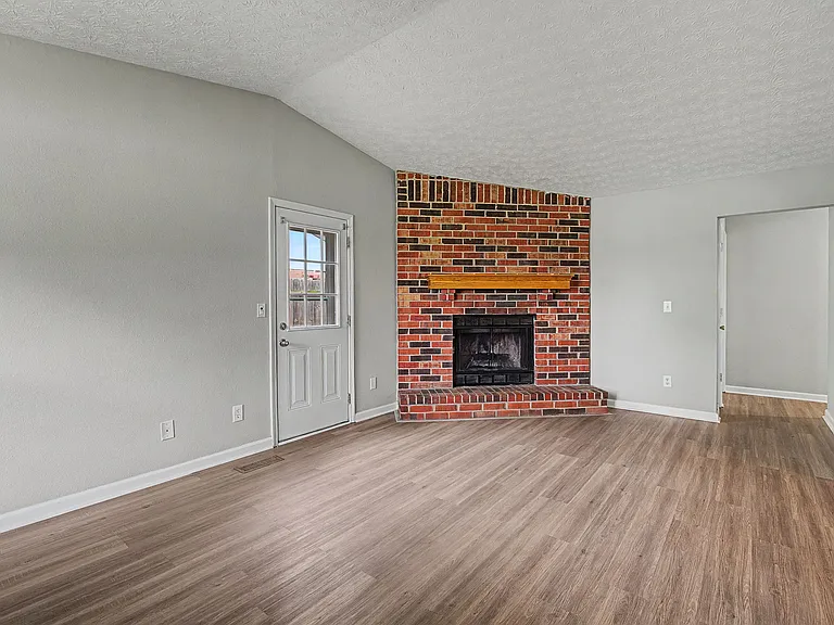 6334 Shull Rd — Photo 7