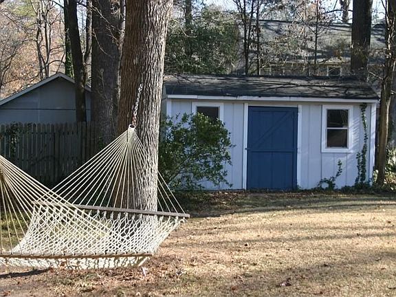 2nd image of 707 Lancelot Dr