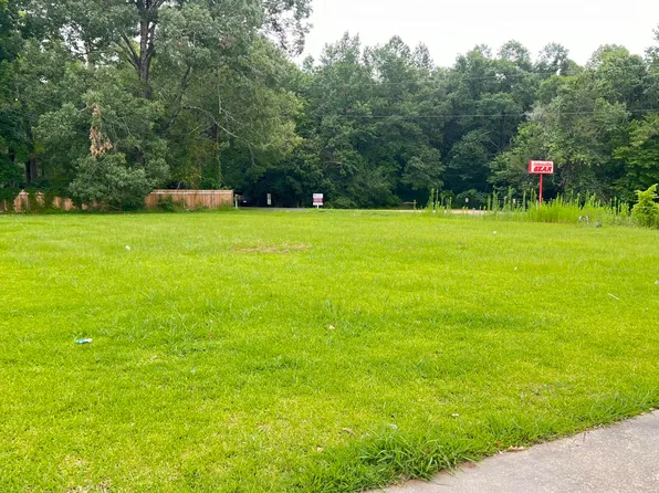 Judson Walsh Dr, Opelousas, LA 70570