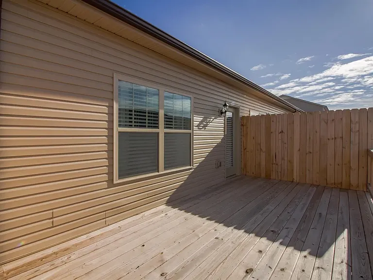 169 Dundee Dr — Photo 25