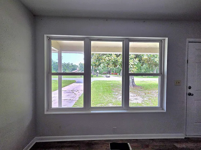 404 Puckett Rd — Photo 10