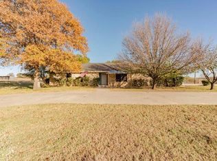 223 County Road 4195, Decatur, TX 76234