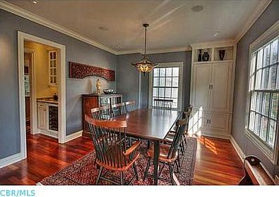 4th image of 38 Pickett Pl