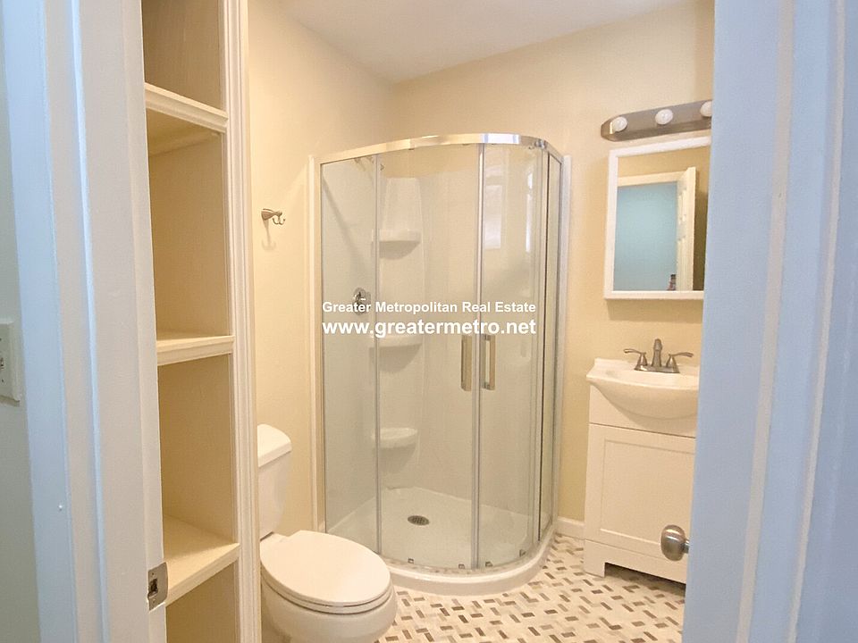 2nd image of 466 Commercial St #1A