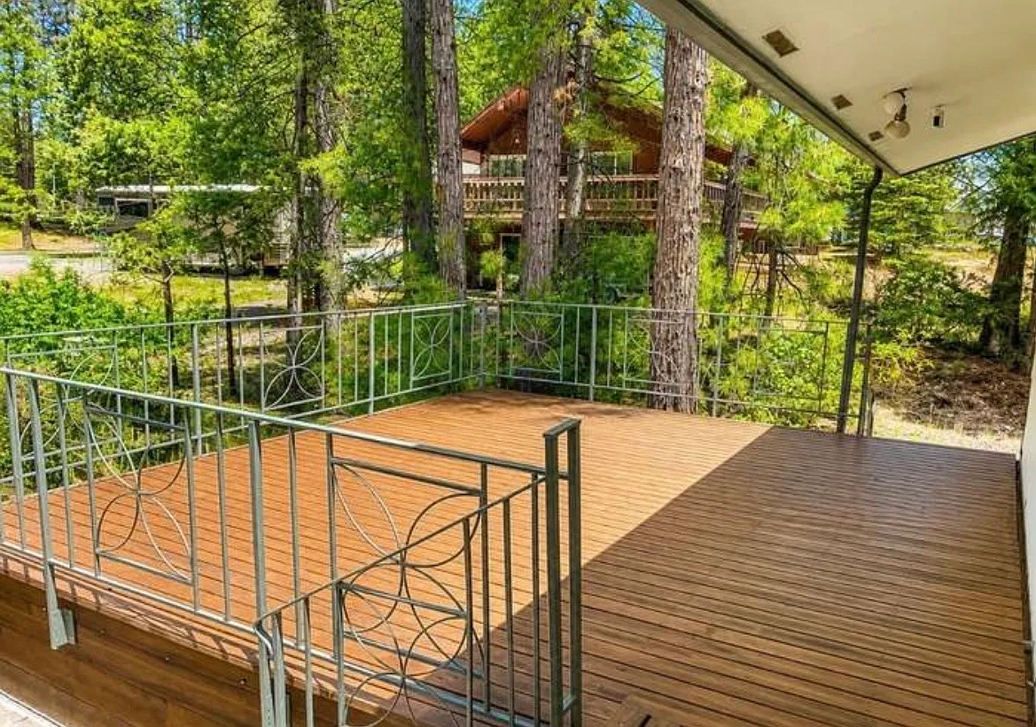 3 bed, 1600 sqft, $2,500 — Photo 4