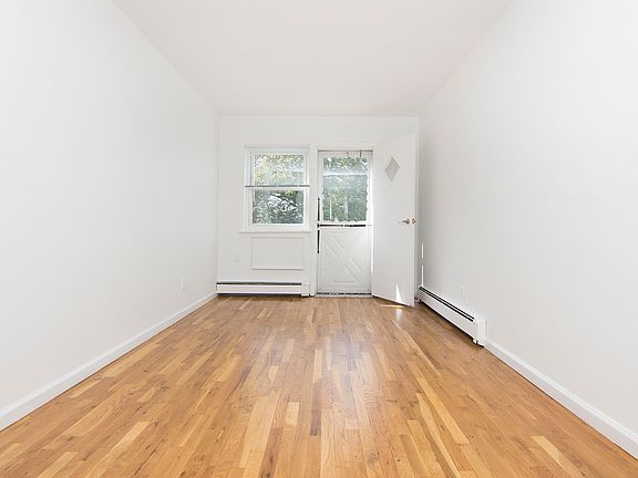 3rd image of 31-46 37th St #3T