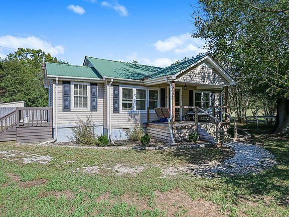 3rd image of 630 County Road 453