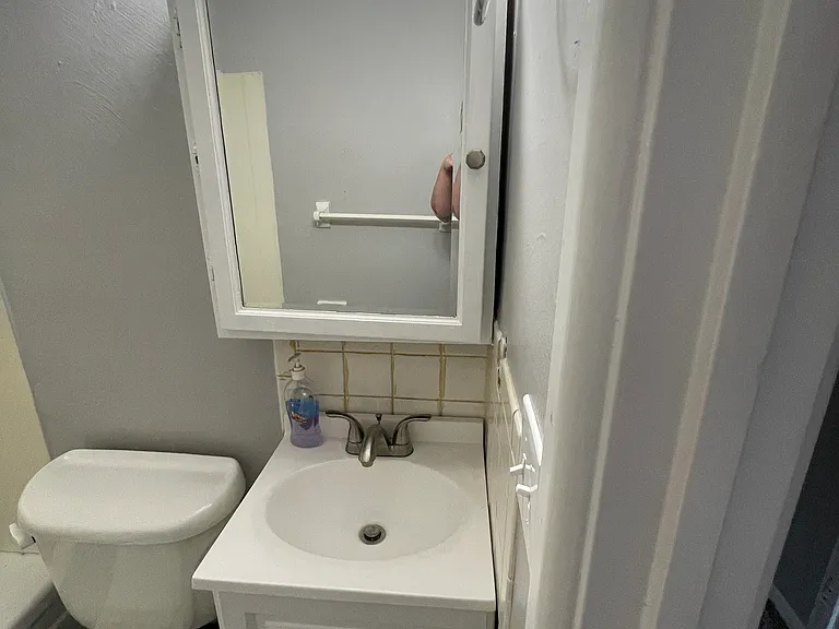 3989 S Schenley Ave #4 — Photo 5