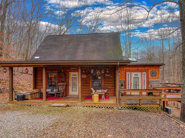 640 Taylor Rd, Gallipolis, OH 45631