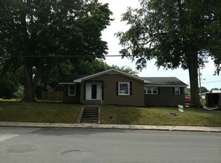 307 E Tigrett St, Halls, TN 38040