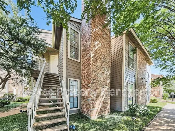 1108 Quail Valley Ln Unit 221, Arlington, TX 76011