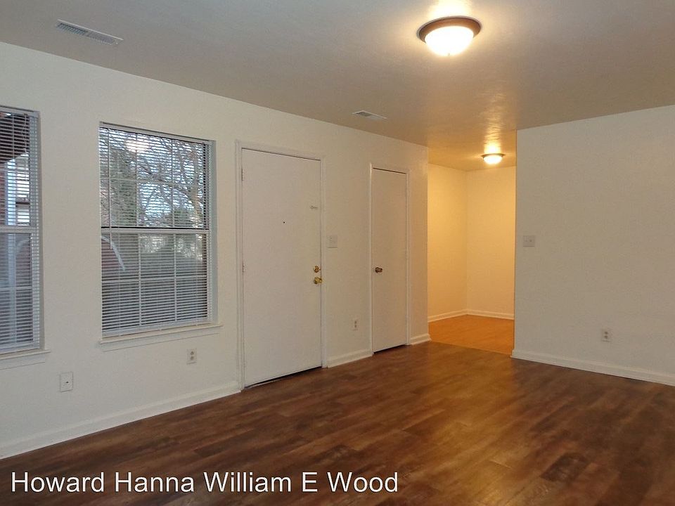 1st image of 9624 1st Bay St APT 4