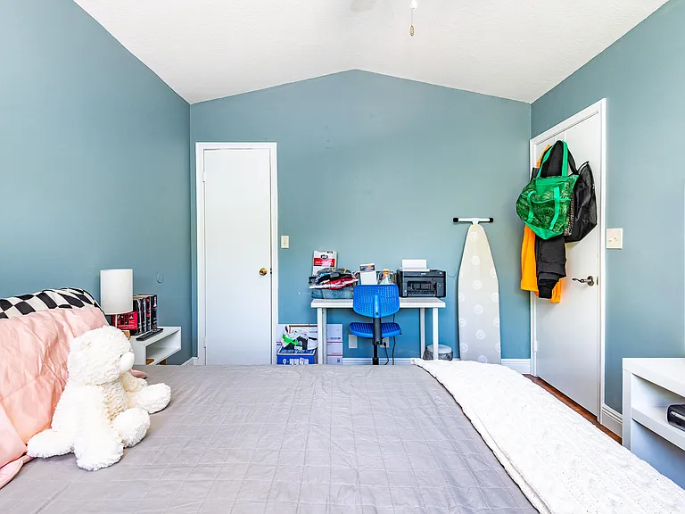 740 SE 1st Way #101 — Photo 27