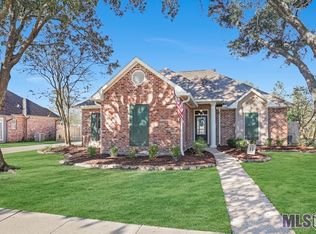 17095 Fountainbleau Dr, Prairieville, LA 70769