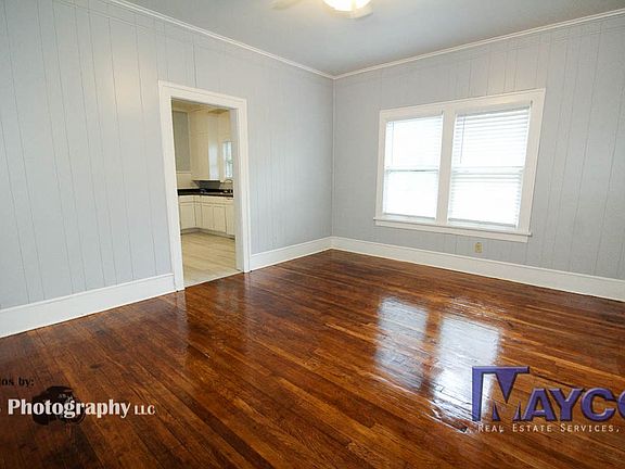 2nd image of 700 Kirby Pl #700