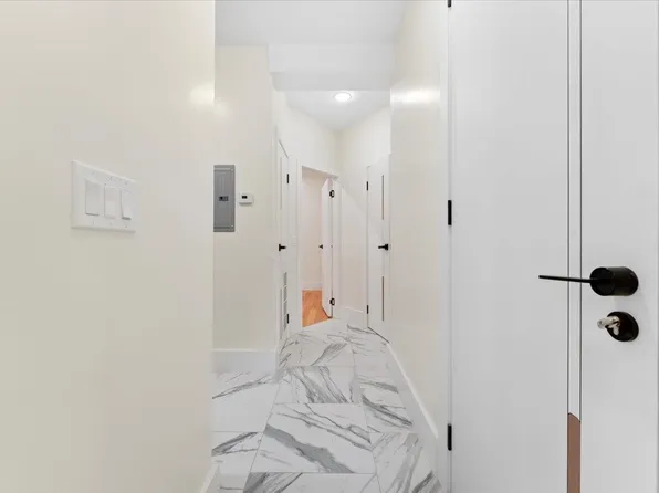 2321 John F Kennedy Boulevard image 6 of 14