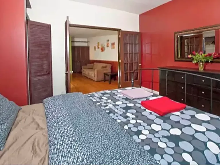 77 E 7th St #2B — Photo 5