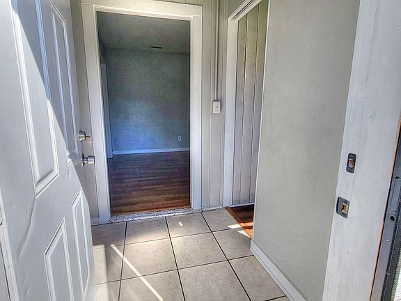 2nd image of 3351 SUNNYBROOK Avenue S