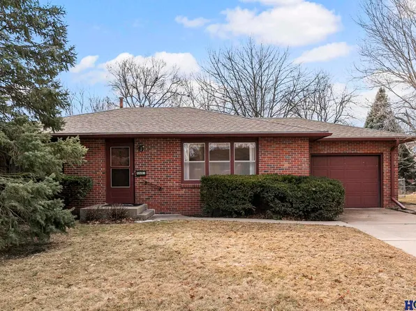 4601 S 43rd St, Lincoln, NE 68516