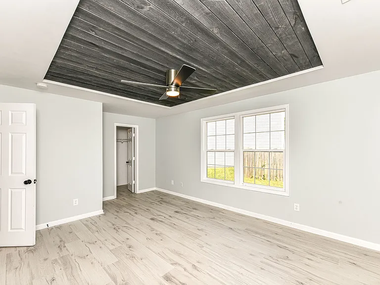 3933 Bergamot Ct — Photo 20