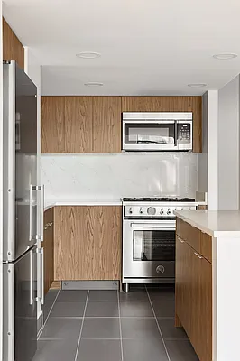 666 Greenwich Street #1009