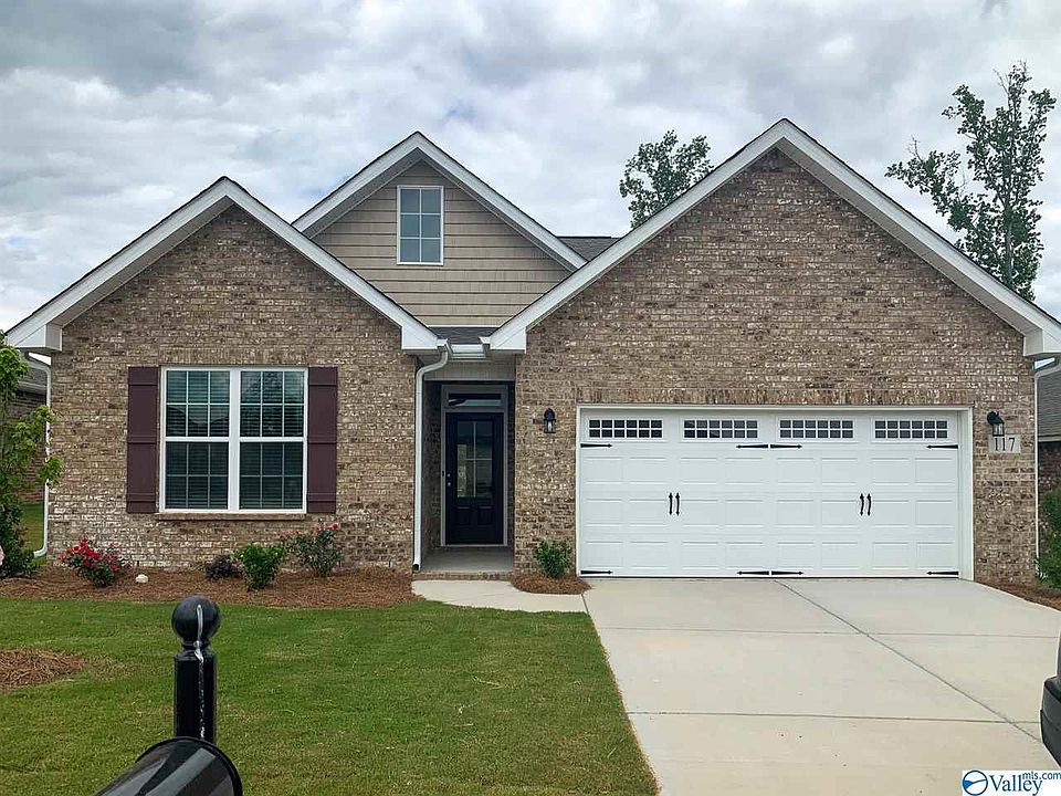 1st image of 117 Fernhill Dr NW