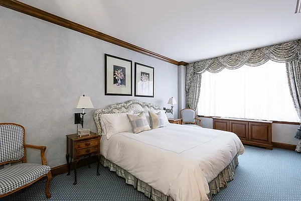 Sold by Corcoran | media 5