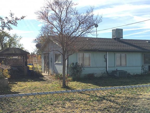 3rd image of 25331 3rd Ave