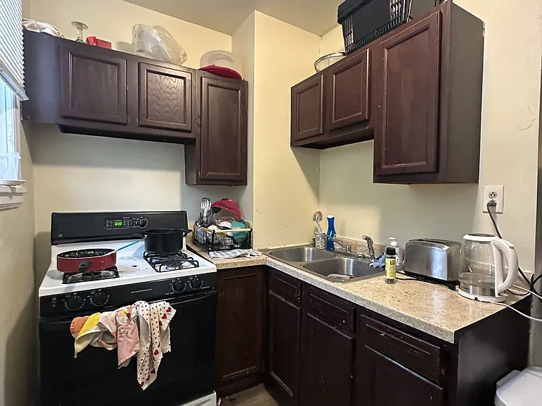 349 W McMillan St — Photo 7