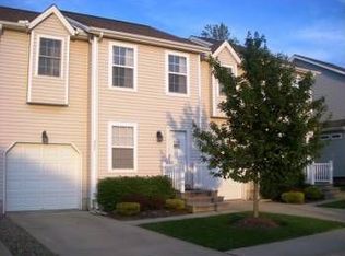 347 University Ave #2, Painesville, OH 44077