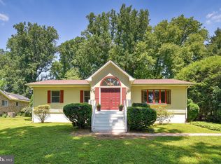 706 River Rd, Ewing, NJ 08628