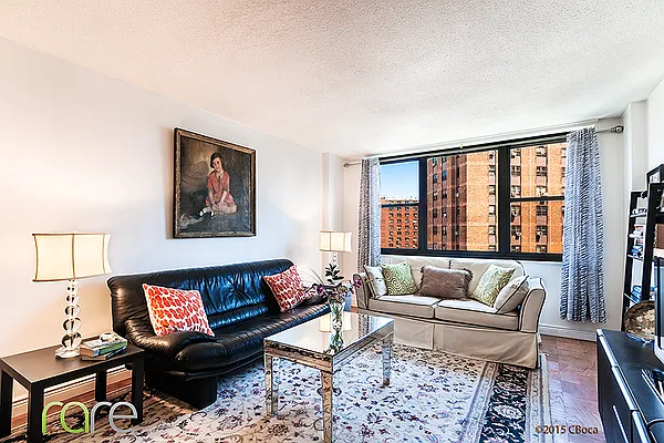 Sold by Rich Associates Real Estate LLC | media 1