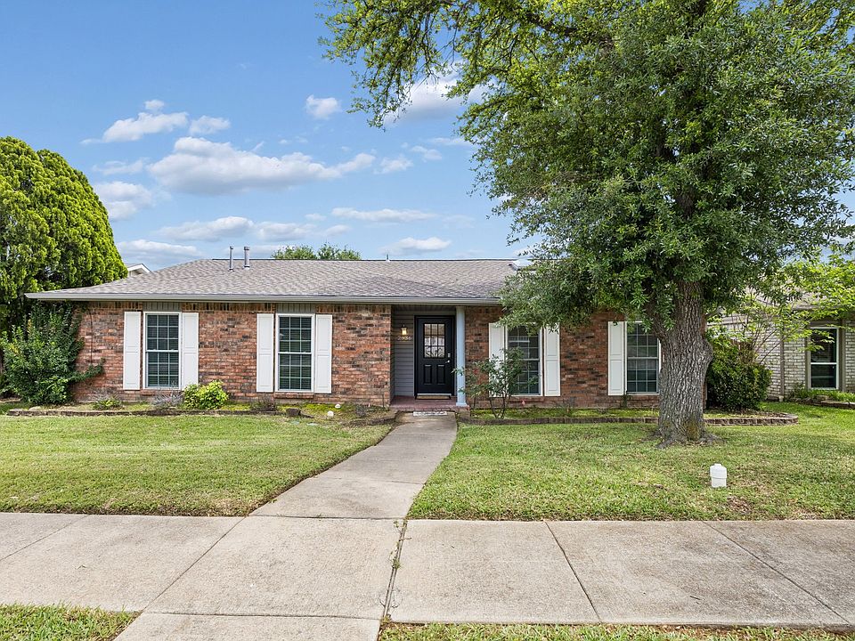 1st image of 2936 Furneaux Ln