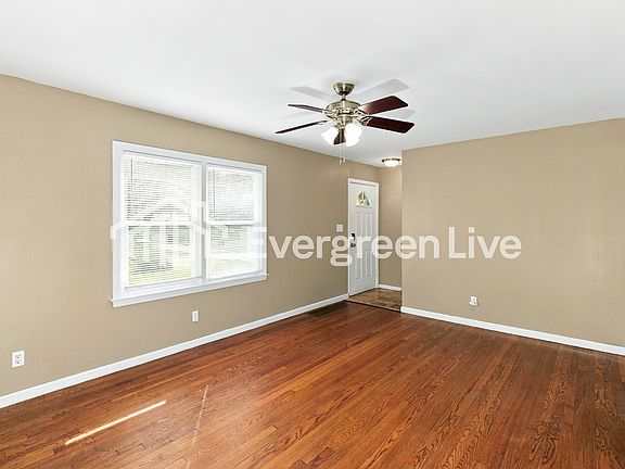 2nd image of 10200 Hillcrest Rd