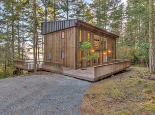 7 Shu Hop Ln, Shaw Island, WA 98286
