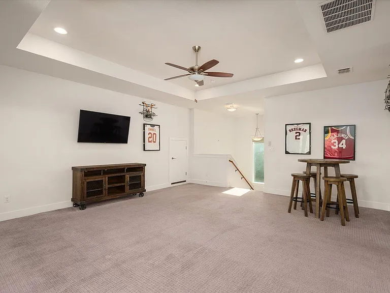625B Las Colinas Dr — Photo 24