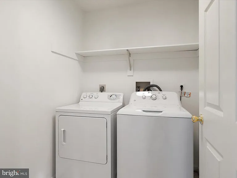 7004 Dreams Way Ct — Photo 35