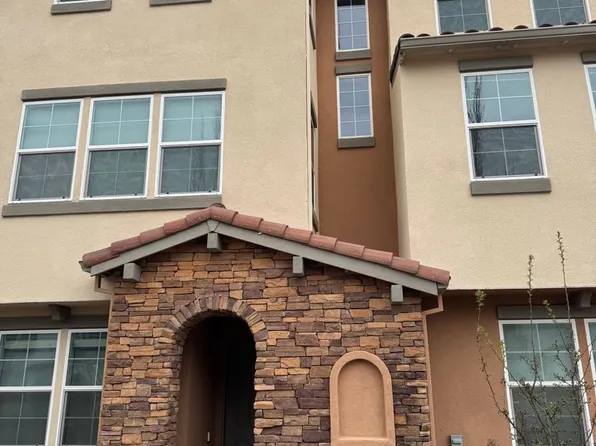 4474 Louvre Ln, Sacramento, CA 95834