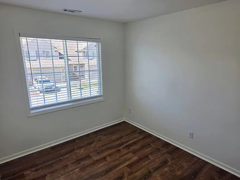 2215 NW Bayberry Ln — Photo 31