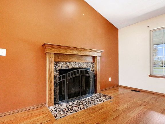 4th image of 2250 N Horseshoe Cir
