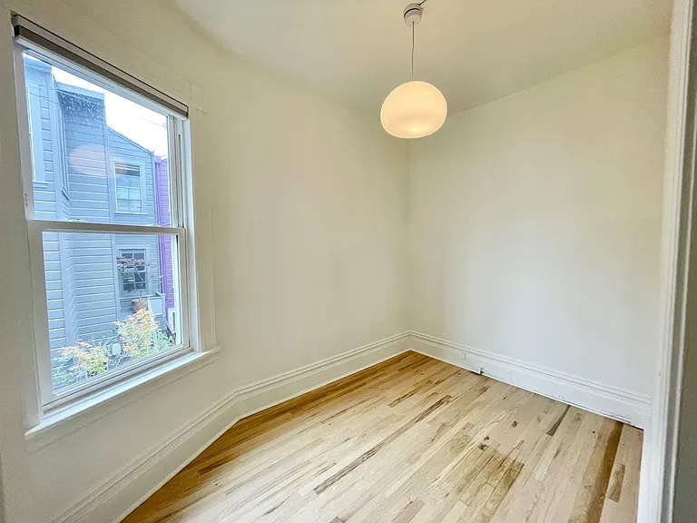 82 Alvarado St — Photo 13