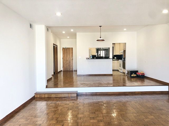 1st image of 970 Greenwich St #A