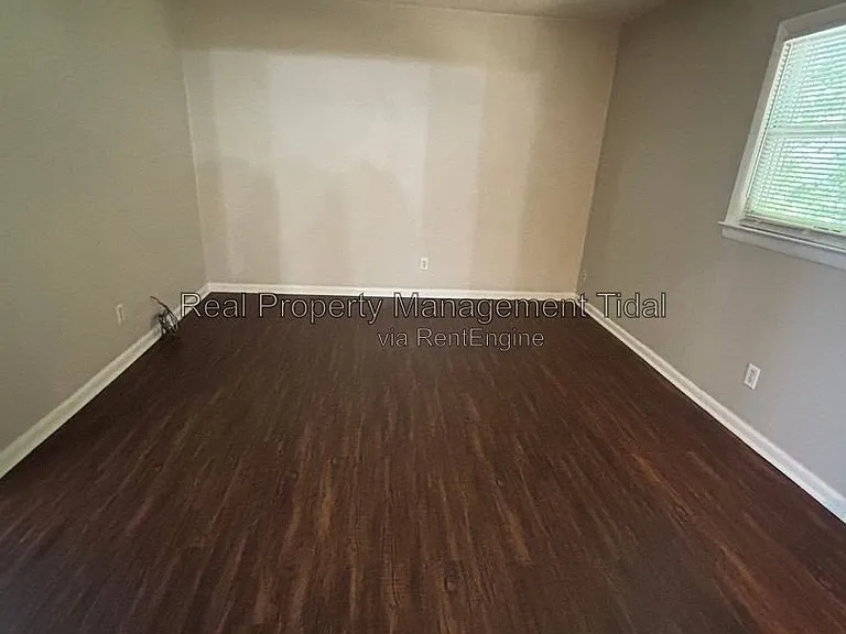 5667 Brickell Rd #20 — Photo 10
