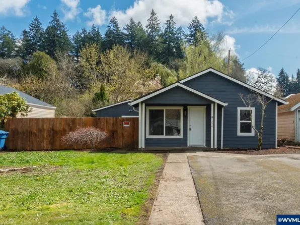 1220 18th St NE, Salem, OR 97301