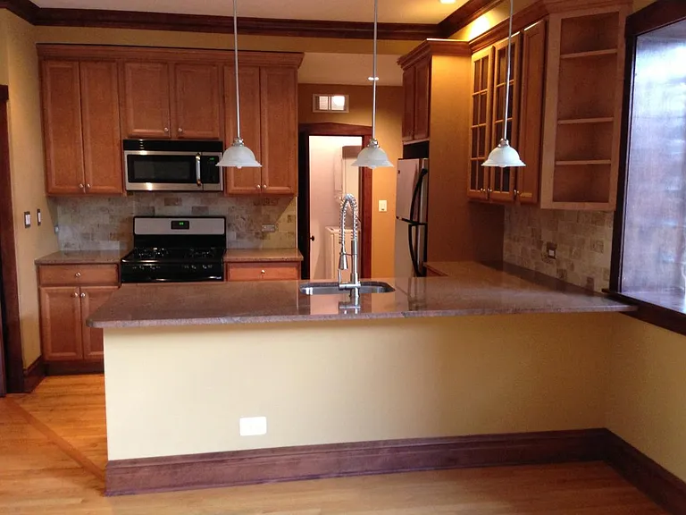 3517 W Argyle St #2 — Photo 2