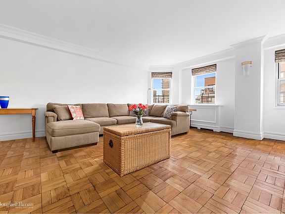 2nd image of 1223 Lexington Ave #15B