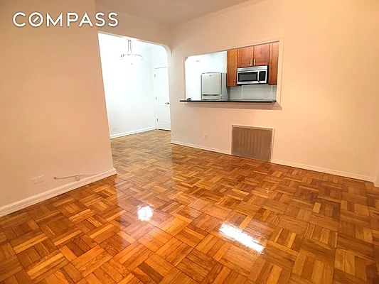 Rented by Compass | media 16