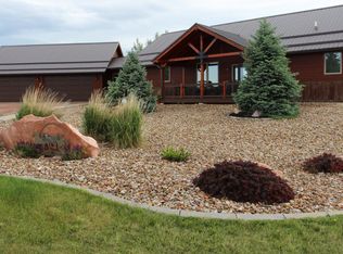 27909 Lariat Cir, Hot Springs, SD 57747