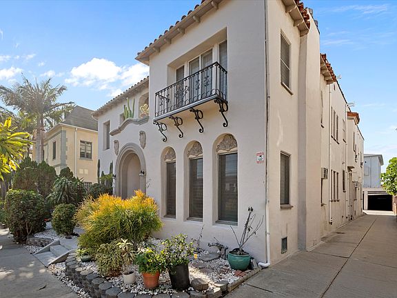 4th image of 447 3/4 N Curson Ave