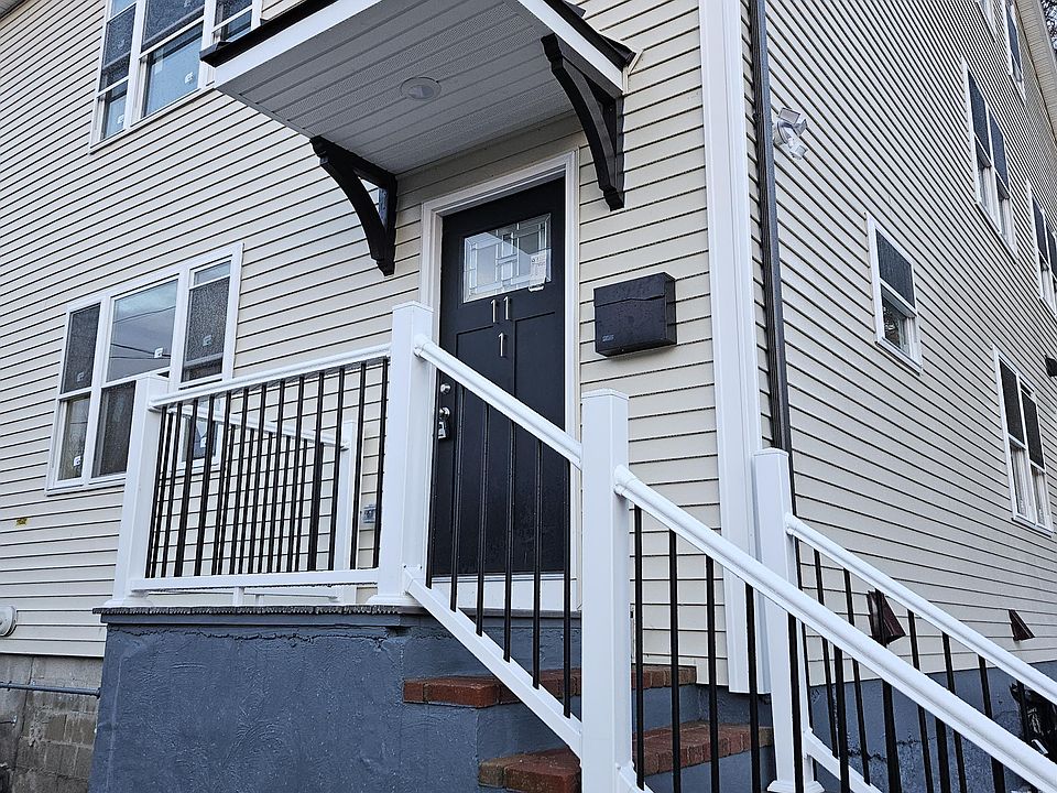 1st image of 11 Waverly Pl #2